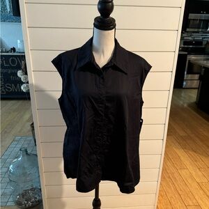 Black sleeveless blouse size Large